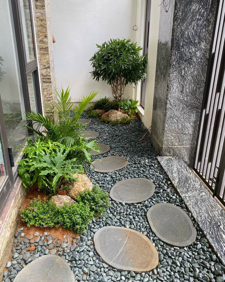 Sỏi cuội đen quay trải nền nhiều kích thước