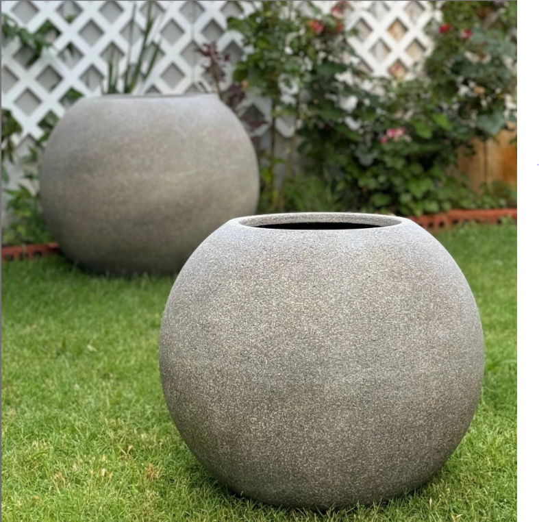 chậu xi măng đá mài trái banh dễ trồng