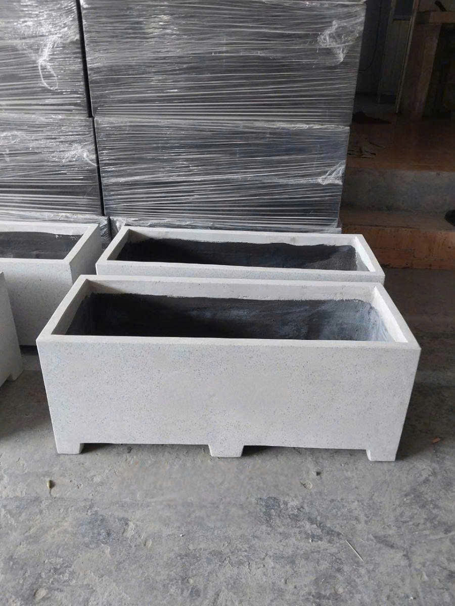 Chậu Xi Măng Đá Mài Chữ Nhật Có Chân 40x40x100 cm