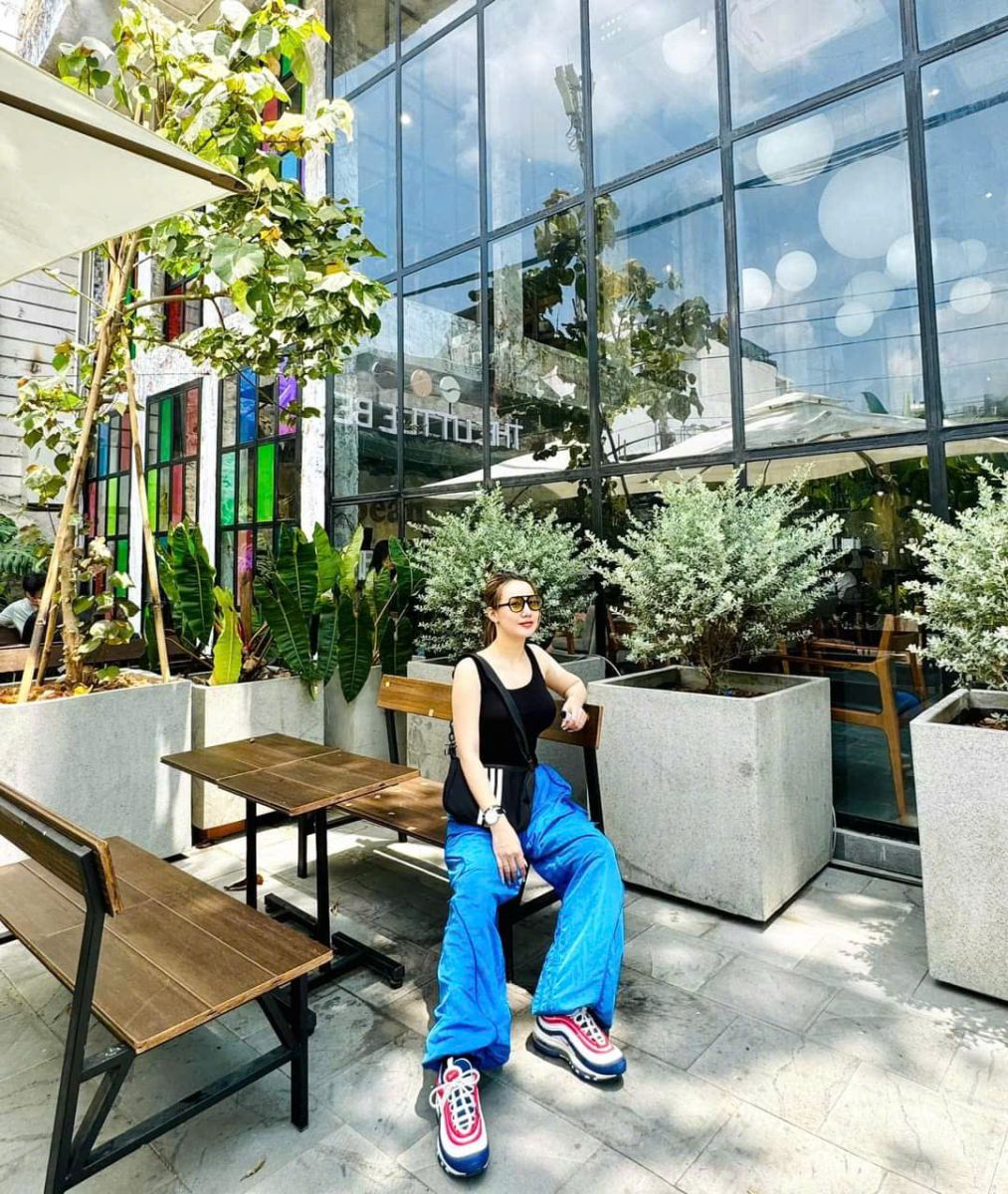 Chậu Xi Măng Đá Mài Vuông 80cmx80cm