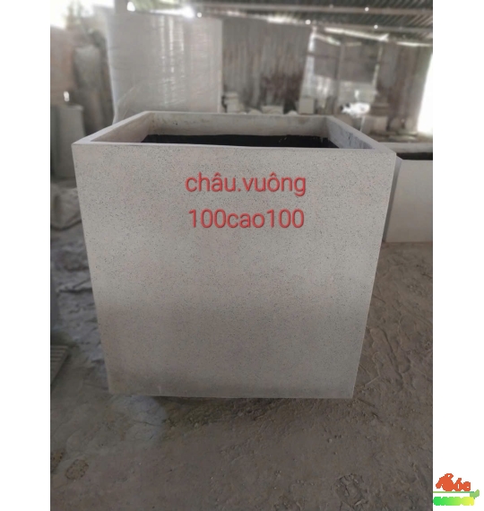 Chậu Xi Măng Đá Mài Vuông Có Chân 40cmx40cm – Sự Lựa Chọn Hoàn Hảo Cho Thoát Nước