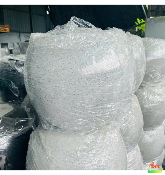 Chậu xi măng đá mài trái banh 45x40 cm